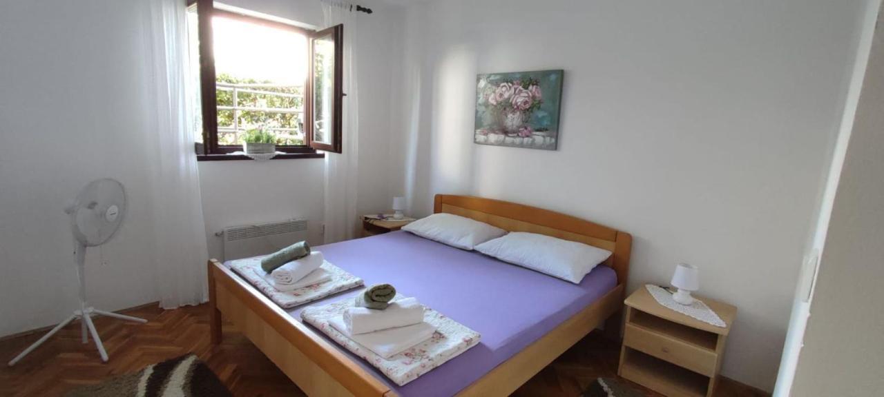 Delfin Apartments 扎达尔 外观 照片